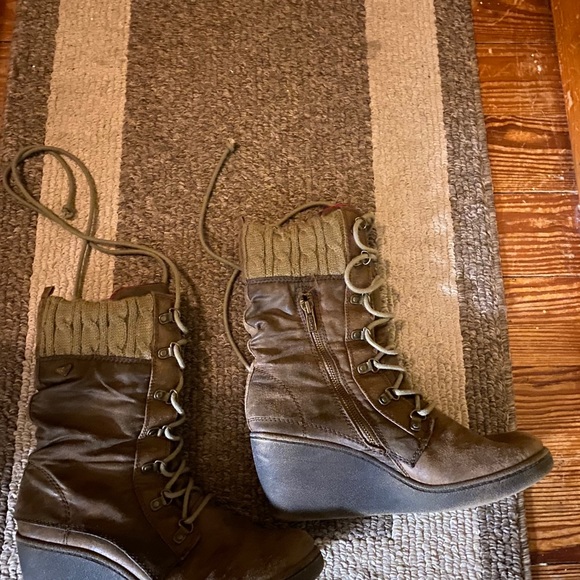 Roxy women’s wedge boots - Picture 7 of 8